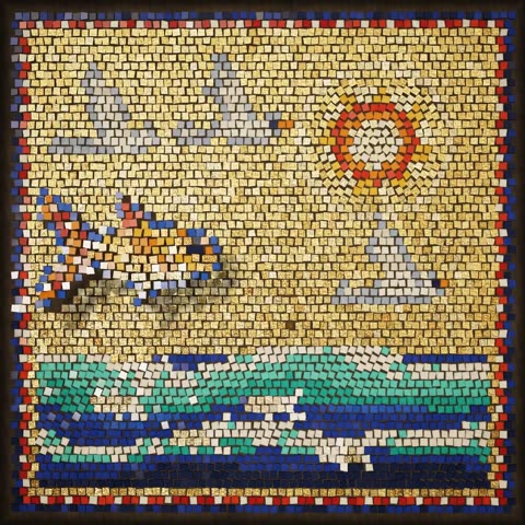 Glass and gold leaf mosaic的画面